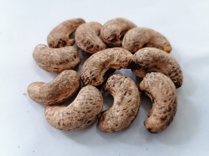 Hebei customers came to Chikemachinery for cahsew nuts roasting