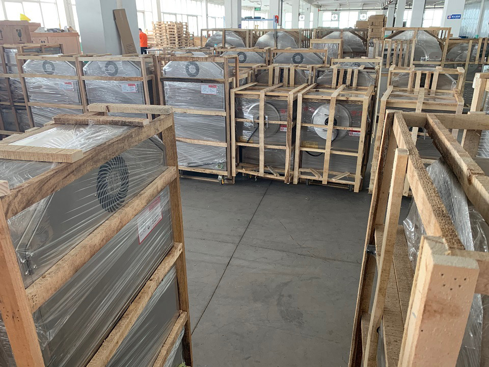 Hot  season for roasting nuts/seeds is  arriving,  Chikemachinery works to arrange packaging and shipment.